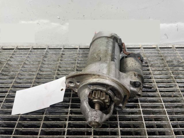 bontott HYUNDAI I30 Önindító