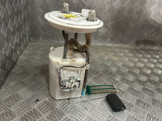 bontott HYUNDAI I30 Üzemanyagszint Jeladó