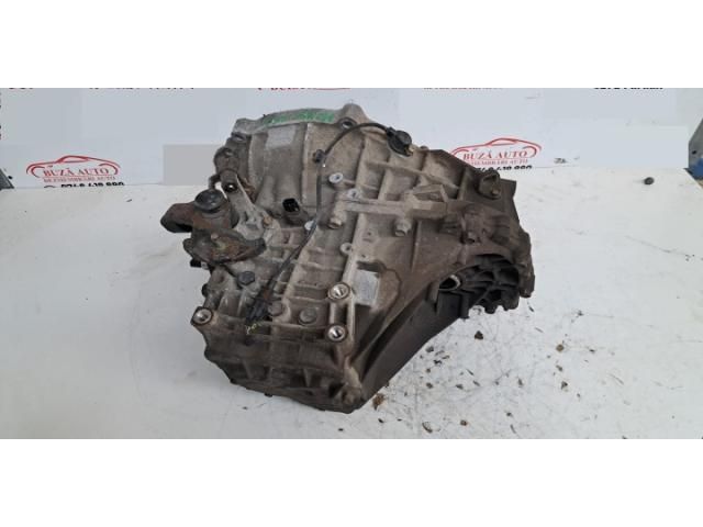 bontott HYUNDAI I30 Váltó (Mechanikus)