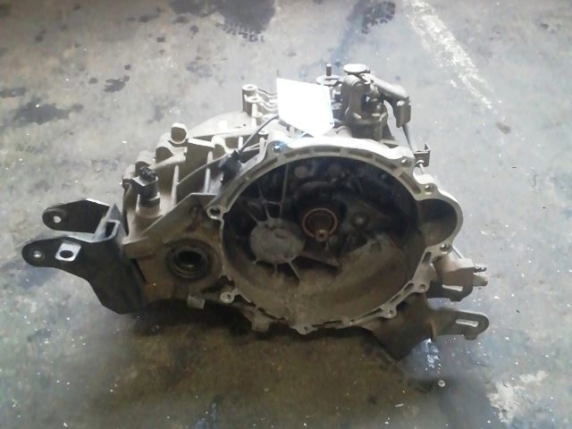 bontott HYUNDAI I30 Váltó (Mechanikus)