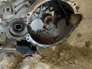 bontott HYUNDAI I30 Váltó (Mechanikus)