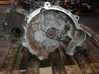 bontott HYUNDAI I30 Váltó (Mechanikus)