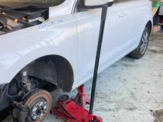 bontott HYUNDAI I30 Komplett Motor (Segédberendezésekkel)