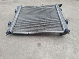 bontott HYUNDAI I30 Vízhűtő Radiátor (Klímás)