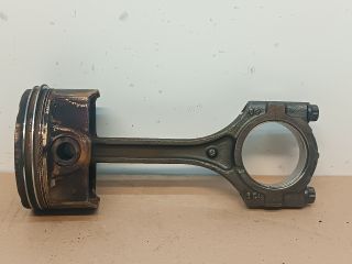 bontott HYUNDAI I30 Dugattyú és Hajtókar