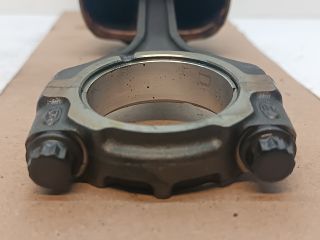 bontott HYUNDAI I30 Dugattyú és Hajtókar