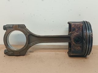 bontott HYUNDAI I30 Dugattyú és Hajtókar