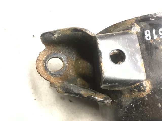 bontott HYUNDAI I30 Váltó Tartó Bak (Pozíciófüggetlen)