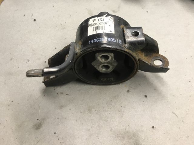 bontott HYUNDAI I30 Váltó Tartó Bak (Pozíciófüggetlen)