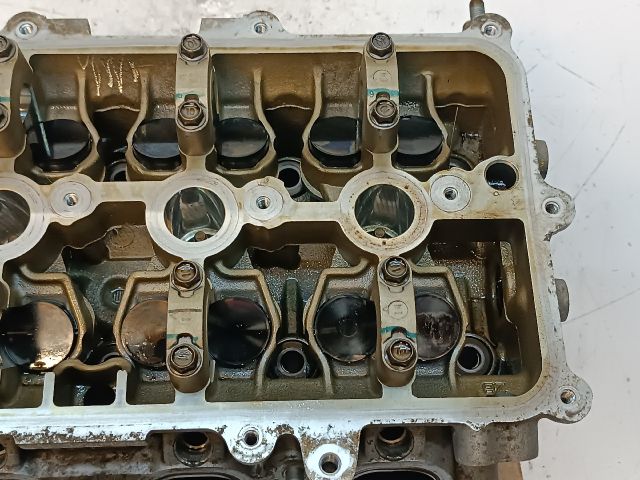 bontott HYUNDAI I30 Hengerfej