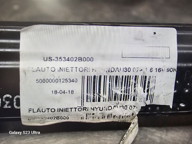 bontott HYUNDAI I30 Porlasztó Sor / Híd