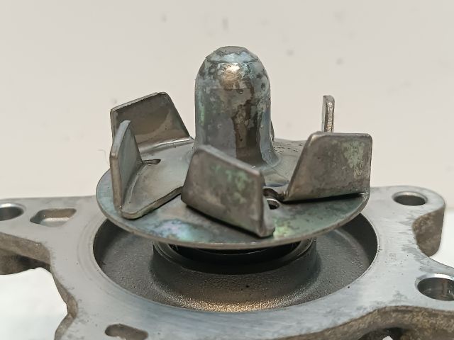 bontott HYUNDAI I30 Vízpumpa