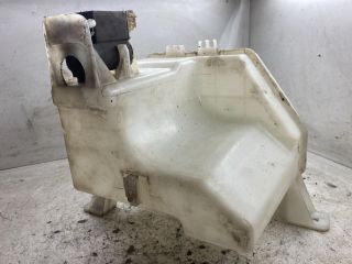 bontott HYUNDAI I30 Ablakmosó Tartály
