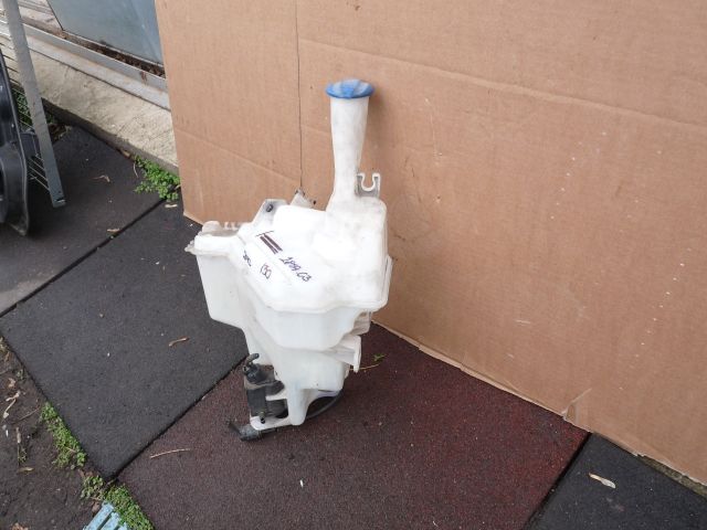 bontott HYUNDAI I30 Ablakmosó Tartály