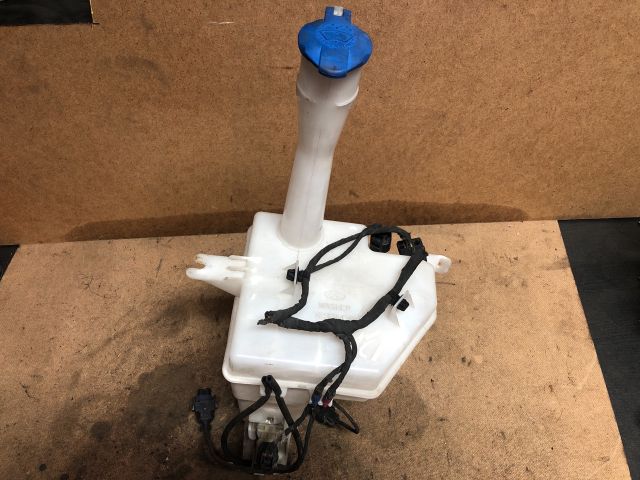 bontott HYUNDAI I30 Ablakmosó Tartály