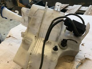 bontott HYUNDAI I30 Ablakmosó Tartály