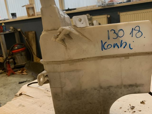 bontott HYUNDAI I30 Ablakmosó Tartály