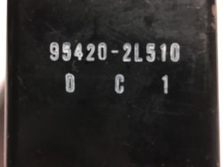 bontott HYUNDAI I30 Ablaktörlő Relé