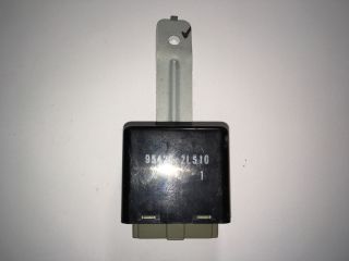 bontott HYUNDAI I30 Ablaktörlő Relé