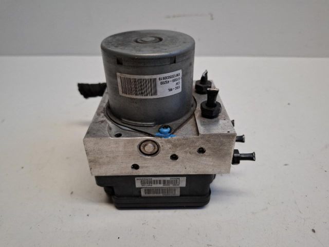 bontott HYUNDAI I30 ABS Kocka