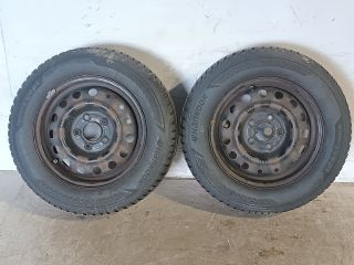 bontott HYUNDAI I30 Acélfelni Pár Gumival