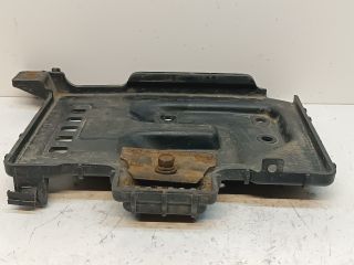 bontott HYUNDAI I30 Akkumulátor Tartó