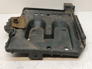 bontott HYUNDAI I30 Akkumulátor Tartó