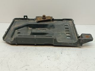 bontott HYUNDAI I30 Akkumulátor Tartó