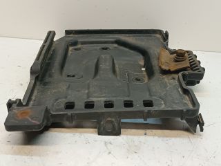 bontott HYUNDAI I30 Akkumulátor Tartó