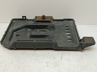 bontott HYUNDAI I30 Akkumulátor Tartó