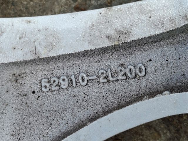 bontott HYUNDAI I30 Alufelni (1 db)