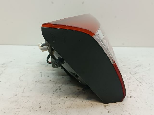 bontott HYUNDAI I30 Bal Belső Hátsó Lámpa