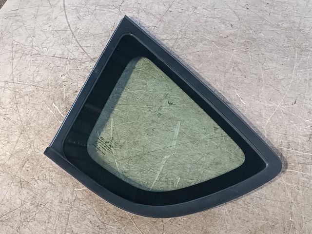 bontott HYUNDAI I30 Bal C Oszlop Oldalablak Üveg