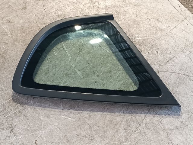 bontott HYUNDAI I30 Bal C Oszlop Oldalablak Üveg