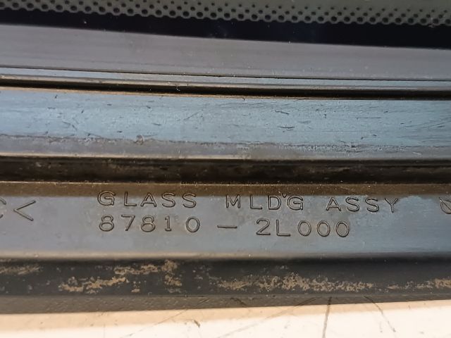 bontott HYUNDAI I30 Bal C Oszlop Oldalablak Üveg