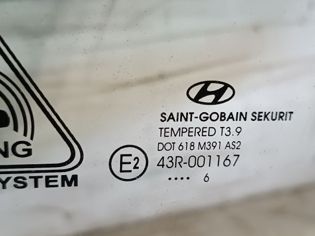 bontott HYUNDAI I30 Bal első Ablak