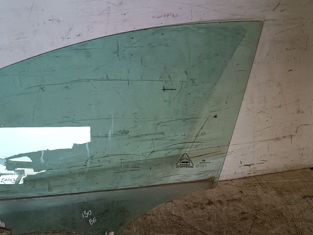 bontott HYUNDAI I30 Bal első Ablak