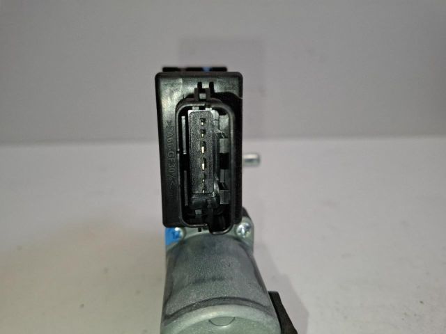 bontott HYUNDAI I30 Bal első Ablakemelő Motor