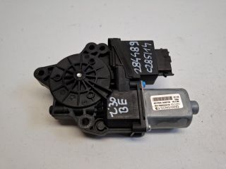bontott HYUNDAI I30 Bal első Ablakemelő Motor