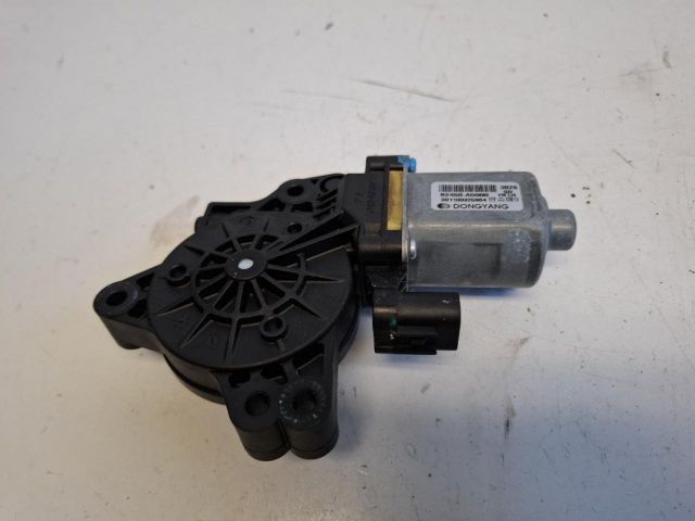 bontott HYUNDAI I30 Bal első Ablakemelő Motor