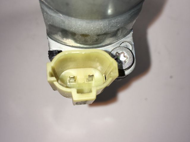 bontott HYUNDAI I30 Bal első Ablakemelő Motor