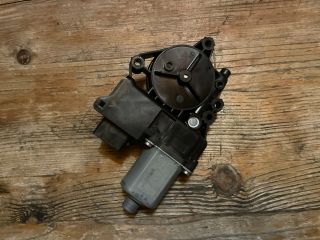 bontott HYUNDAI I30 Bal első Ablakemelő Motor