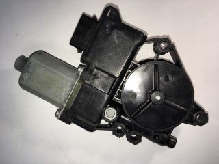 bontott HYUNDAI I30 Bal első Ablakemelő Motor