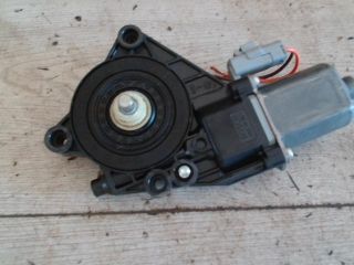 bontott HYUNDAI I30 Bal első Ablakemelő Motor