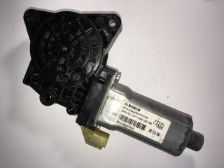 bontott HYUNDAI I30 Bal első Ablakemelő Motor