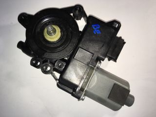 bontott HYUNDAI I30 Bal első Ablakemelő Motor