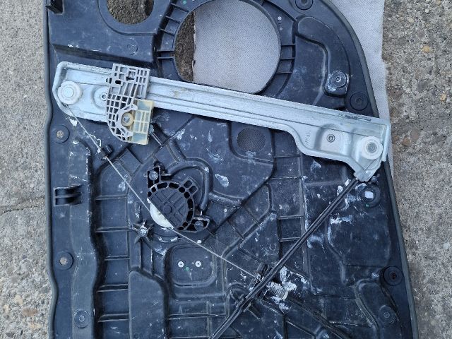 bontott HYUNDAI I30 Bal első Ablakemelő Szerkezet (Elektromos)