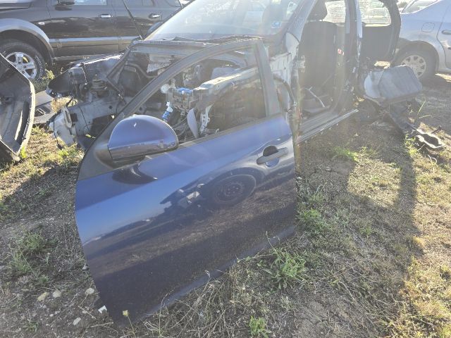 bontott HYUNDAI I30 Bal első Ajtó (Üres lemez)