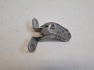 bontott HYUNDAI I30 Bal első Alsó Zsanér