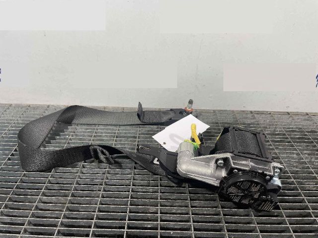 bontott HYUNDAI I30 Bal első Biztonsági Öv